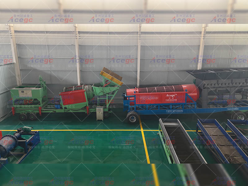 Portable trommel screen car